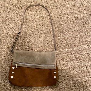 Hammit fold over crossbody suede & leather